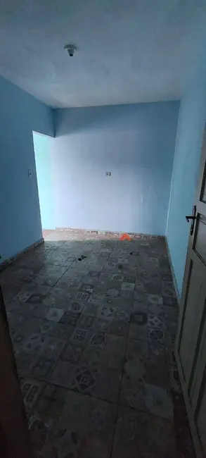 Casa com 1 quarto para alugar, 40m2 em Vila Olinda, Embu Das Artes - SP - imagem 6 Foto 6 de Casa com 1 quarto para alugar, 40m2 em Vila Olinda, Embu Das Artes - SP