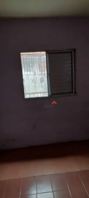 Casa com 1 quarto para alugar, 40m2 em Vila Olinda, Embu Das Artes - SP - imagem 8 Foto 8 de Casa com 1 quarto para alugar, 40m2 em Vila Olinda, Embu Das Artes - SP