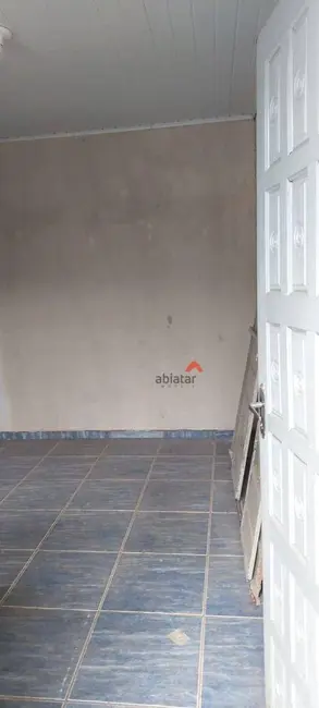 Casa com 1 quarto para alugar, 40m2 em Vila Olinda, Embu Das Artes - SP - imagem 3 Foto 3 de Casa com 1 quarto para alugar, 40m2 em Vila Olinda, Embu Das Artes - SP