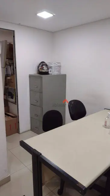 Sala Comercial para alugar, 28m2 em Parque Santos Dumont, Taboao Da Serra - SP - imagem 9 Foto 9 de Sala Comercial para alugar, 28m2 em Parque Santos Dumont, Taboao Da Serra - SP