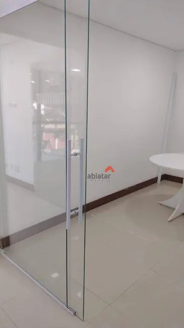 Sala Comercial para alugar, 28m2 em Parque Santos Dumont, Taboao Da Serra - SP - imagem 2 Foto 2 de Sala Comercial para alugar, 28m2 em Parque Santos Dumont, Taboao Da Serra - SP