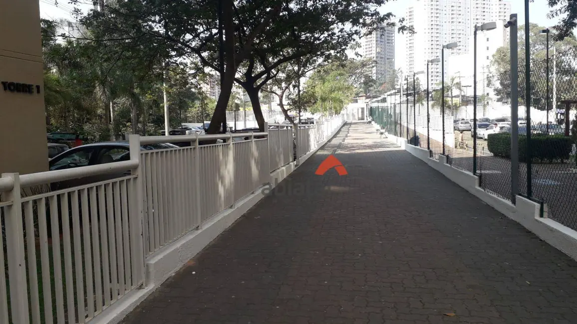 Foto 2 de Apartamento com 3 quartos à venda, 57m2 em Pirajussara, São Paulo - SP