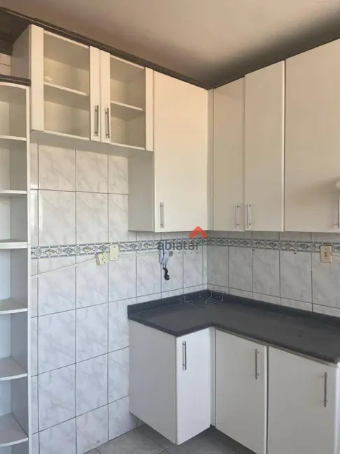 Foto 4 de Apartamento com 2 quartos à venda, 57m2 em Jardim Santa Terezinha, Taboao Da Serra - SP