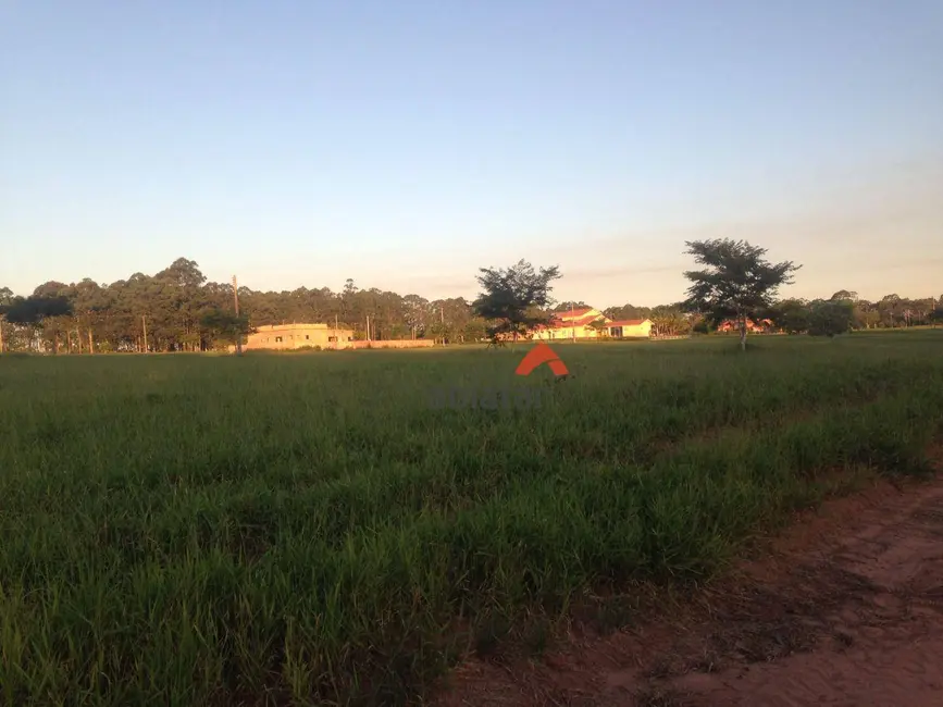 Foto 9 de Terreno / Lote à venda, 900m2 em Aguas De Santa Barbara - SP
