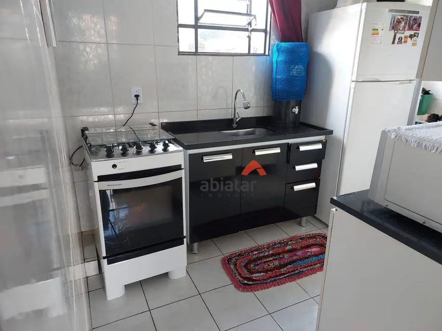 Foto 8 de Apartamento com 2 quartos à venda, 40m2 em Jardim Mirna, Taboao Da Serra - SP