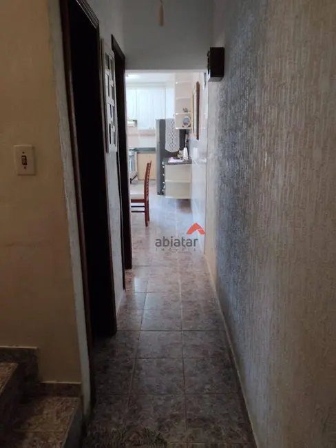 Sobrado com 3 quartos à venda, 130m2 em Parque Monte Alegre, Taboao Da Serra - SP - imagem 9 Foto 9 de Sobrado com 3 quartos à venda, 130m2 em Parque Monte Alegre, Taboao Da Serra - SP