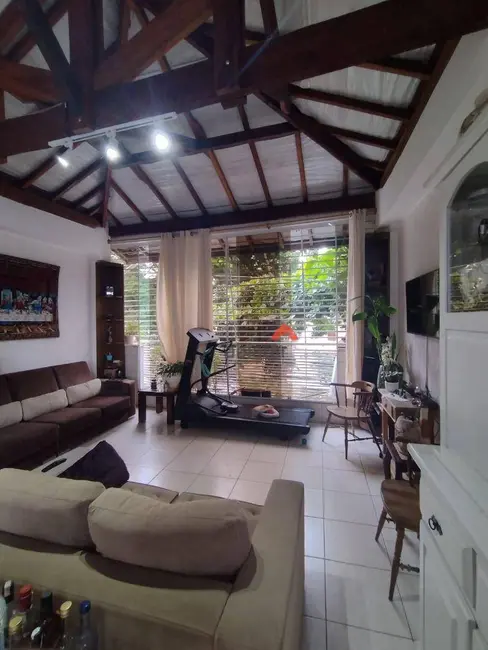 Foto 7 de Sobrado com 2 quartos à venda, 180m2 em Jardim Santa Terezinha, Taboao Da Serra - SP