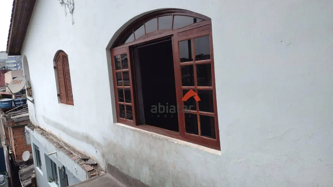 Foto 4 de Casa com 3 quartos à venda, 340m2 em Jardim Mituzi, Taboao Da Serra - SP