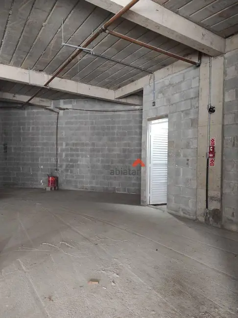 Sala Comercial para alugar, 480m2 em Jardim Maria Rosa, Taboao Da Serra - SP - imagem 7 Foto 7 de Sala Comercial para alugar, 480m2 em Jardim Maria Rosa, Taboao Da Serra - SP