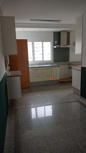 Foto 6 de Apartamento com 4 quartos à venda e para alugar, 248m2 em Vila Suzana, São Paulo - SP