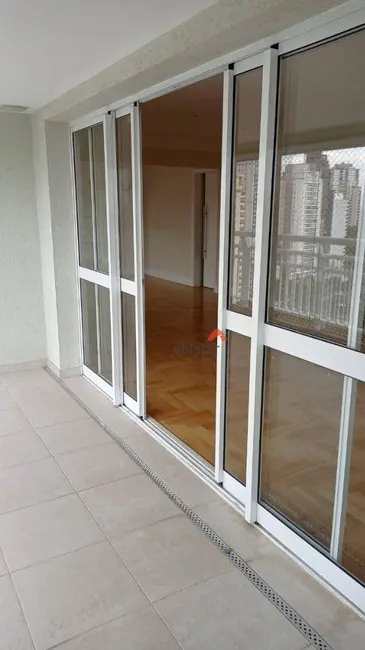 Foto 9 de Apartamento com 4 quartos à venda e para alugar, 248m2 em Vila Suzana, São Paulo - SP