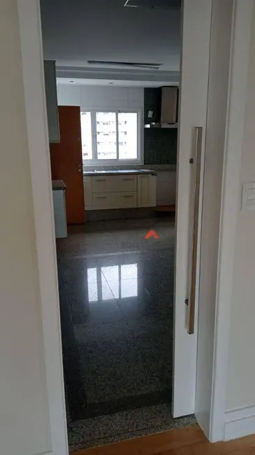 Foto 5 de Apartamento com 4 quartos à venda e para alugar, 248m2 em Vila Suzana, São Paulo - SP
