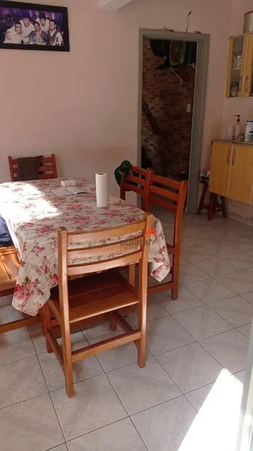 Foto 5 de Sobrado com 5 quartos à venda, 250m2 em Jardim Santa Cruz, Taboao Da Serra - SP