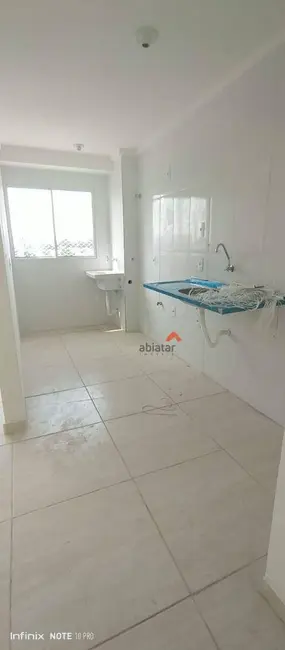 Foto 5 de Apartamento com 2 quartos para alugar, 60m2 em Jardim Frei Galvão, Taboao Da Serra - SP