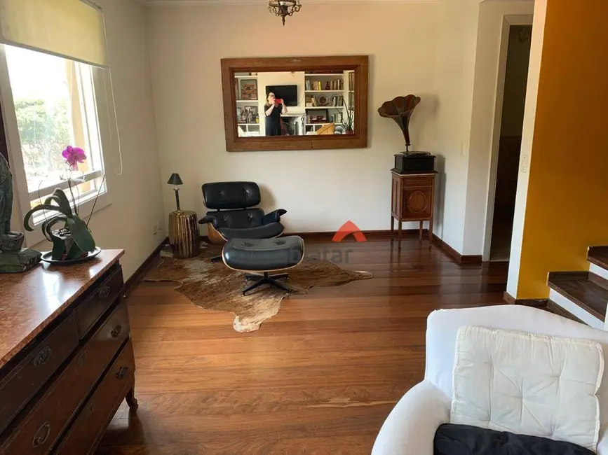 Foto 2 de Casa com 4 quartos à venda, 260m2 em Jardim Peri Peri, São Paulo - SP