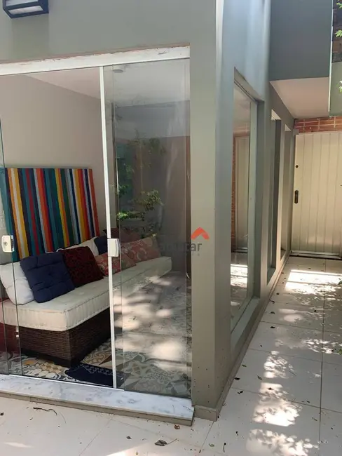 Foto 8 de Casa com 4 quartos à venda, 260m2 em Jardim Peri Peri, São Paulo - SP