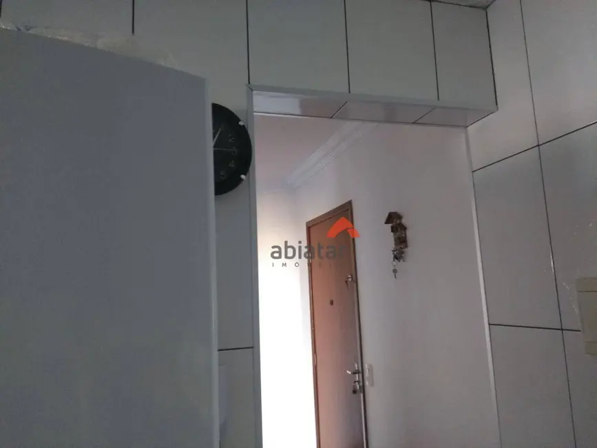 Apartamento com 2 quartos à venda, 74m2 em Jardim Maria Rosa, Taboao Da Serra - SP - imagem 8 Foto 8 de Apartamento com 2 quartos à venda, 74m2 em Jardim Maria Rosa, Taboao Da Serra - SP