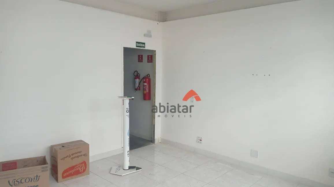 Foto 9 de Sala Comercial para alugar, 127m2 em Jardim da Glória, Taboao Da Serra - SP