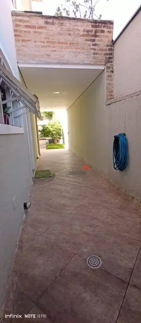 Foto 4 de Sobrado com 3 quartos à venda, 328m2 em Parque Assunção, Taboao Da Serra - SP