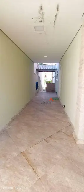 Foto 3 de Sobrado com 3 quartos à venda, 328m2 em Parque Assunção, Taboao Da Serra - SP