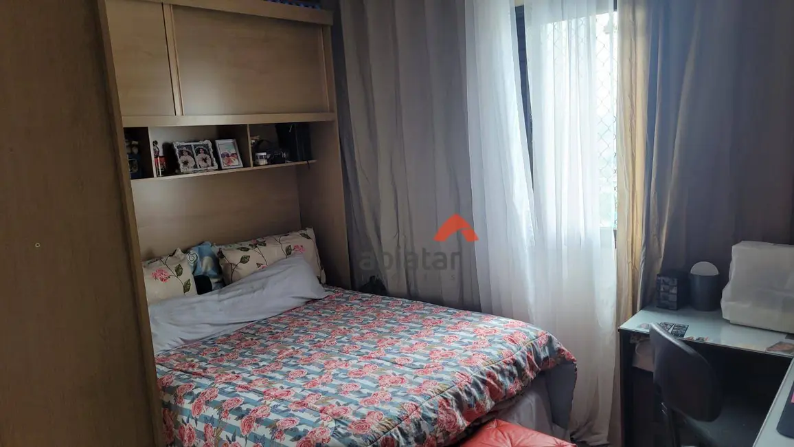 Foto 8 de Apartamento com 3 quartos à venda, 79m2 em Jardim Maria Rosa, Taboao Da Serra - SP