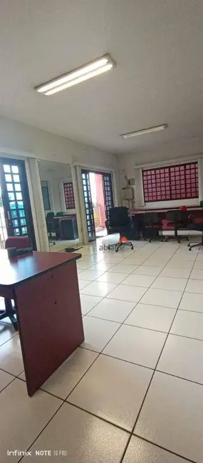 Foto 1 de Sala Comercial para alugar, 125m2 em Jardim Maria Rosa, Taboao Da Serra - SP