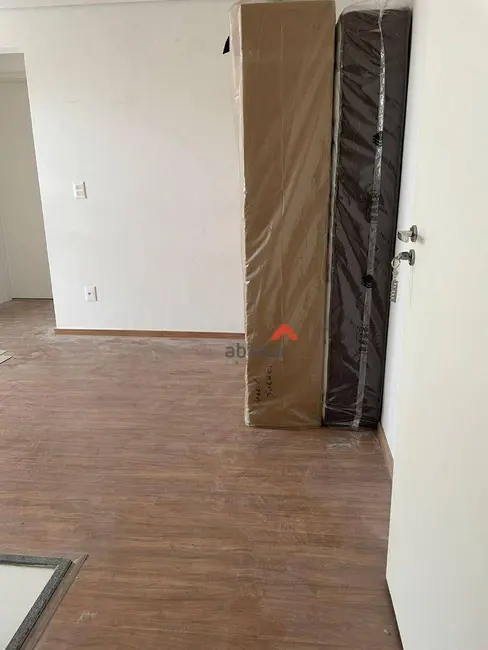 Foto 2 de Apartamento com 2 quartos à venda, 43m2 em Jardim Record, Taboao Da Serra - SP