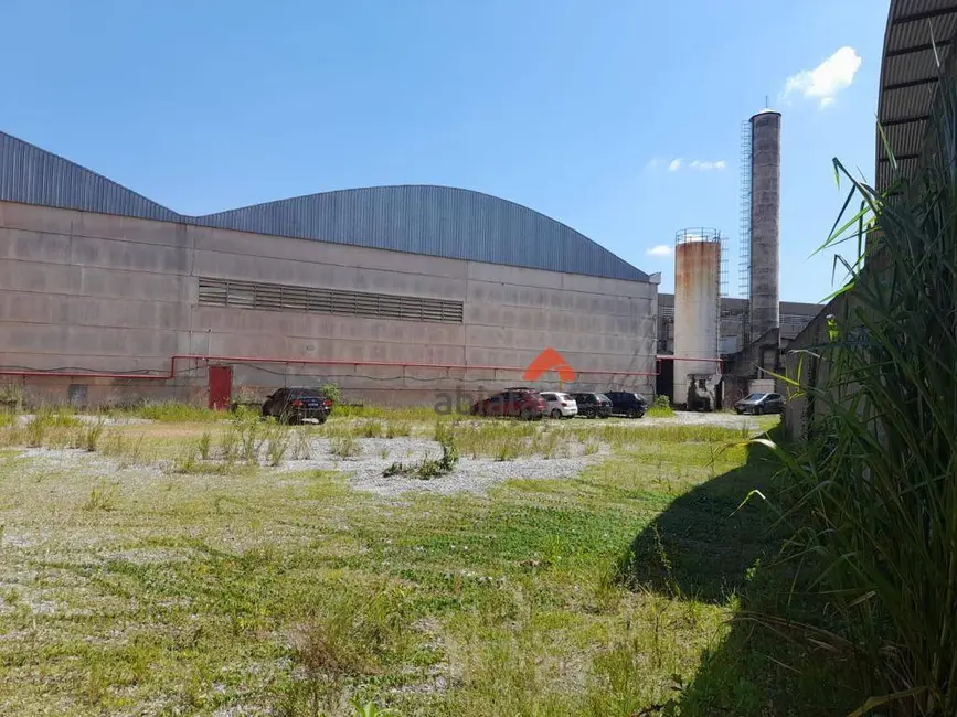 Armazém / Galpão à venda e para alugar, 12000m2 em Jardim Itaquiti, Barueri - SP - imagem 8 Foto 8 de Armazém / Galpão à venda e para alugar, 12000m2 em Jardim Itaquiti, Barueri - SP