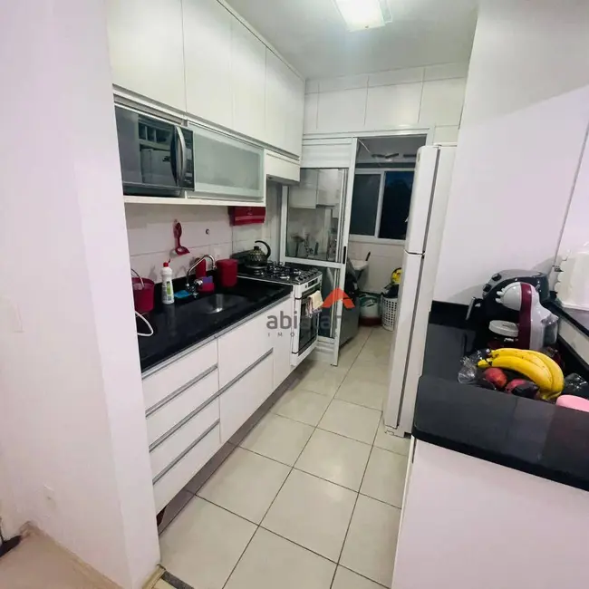 Foto 5 de Apartamento com 2 quartos à venda, 57m2 em Jardim Henriqueta, Taboao Da Serra - SP