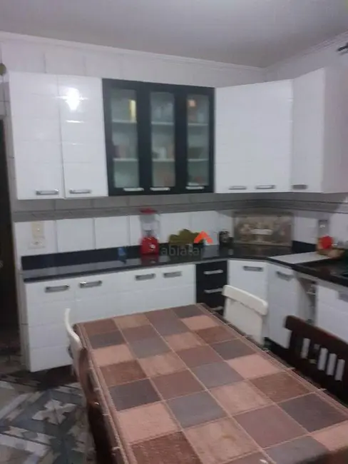 Foto 3 de Casa com 2 quartos à venda, 143m2 em Jardim Oliveiras, Taboao Da Serra - SP