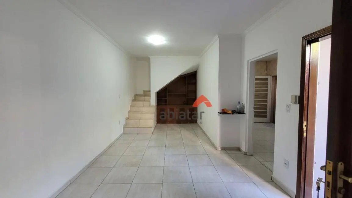 Foto 6 de Sobrado com 2 quartos à venda, 140m2 em Jardim Ouro Preto, Taboao Da Serra - SP