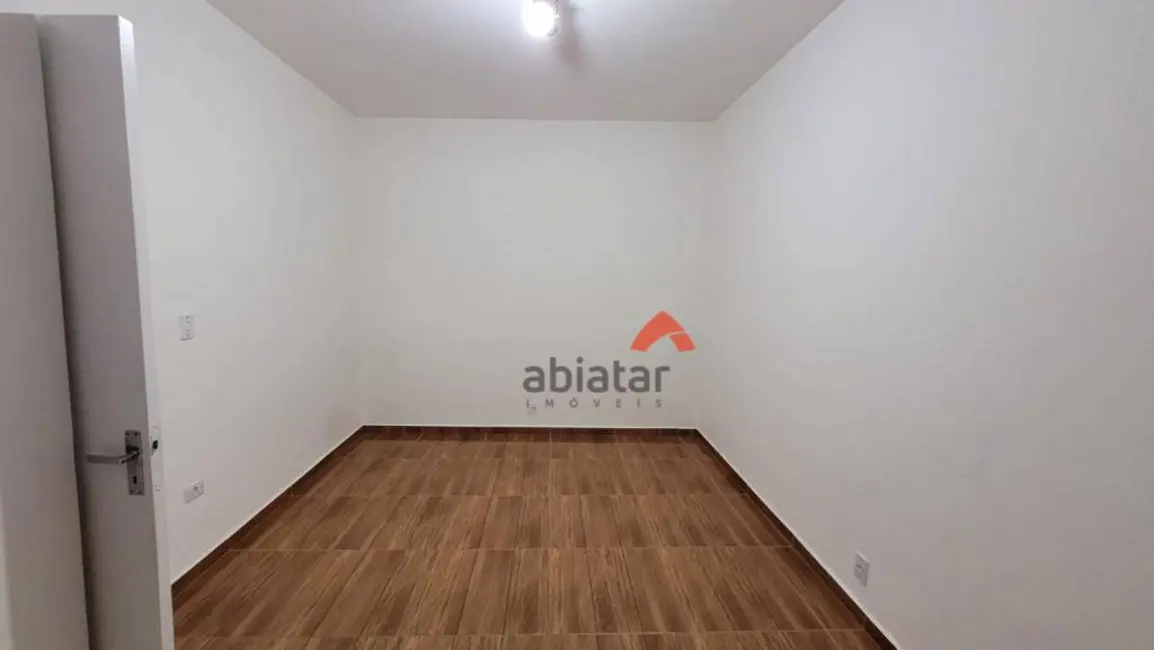 Foto 8 de Sobrado com 2 quartos à venda, 140m2 em Jardim Ouro Preto, Taboao Da Serra - SP