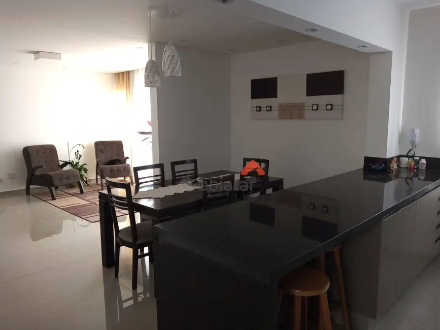 Foto 1 de Apartamento com 3 quartos à venda e para alugar, 140m2 em Parque Assunção, Taboao Da Serra - SP
