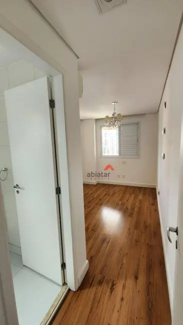 Apartamento com 3 quartos à venda, 137m2 em Vila Olímpia, São Paulo - SP - imagem 8 Foto 8 de Apartamento com 3 quartos à venda, 137m2 em Vila Olímpia, São Paulo - SP