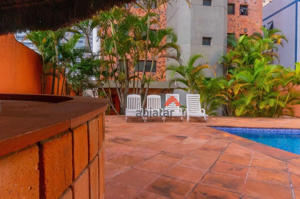 Foto 2 de Apartamento com 3 quartos à venda, 237m2 em Jardim Monte Kemel, São Paulo - SP