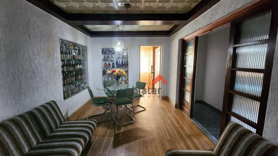 Foto 1 de Casa com 3 quartos à venda, 265m2 em Jardim Taboão, São Paulo - SP