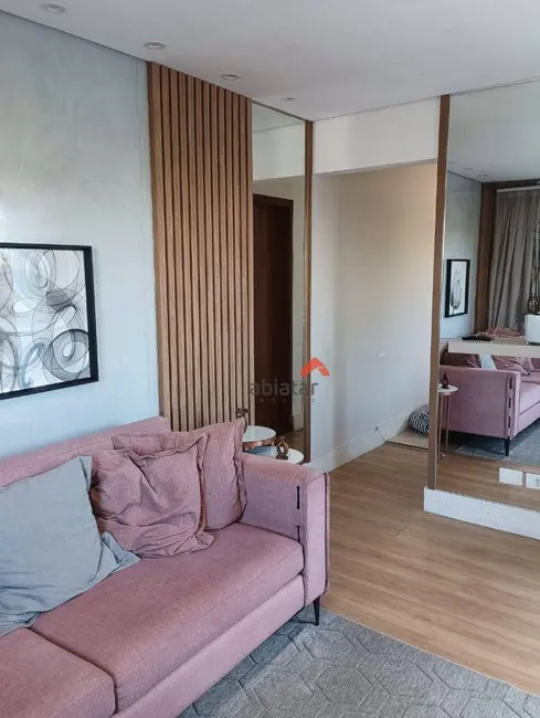 Sobrado com 3 quartos à venda, 175m2 em Parque Assunção, Taboao Da Serra - SP - imagem 6 Foto 6 de Sobrado com 3 quartos à venda, 175m2 em Parque Assunção, Taboao Da Serra - SP