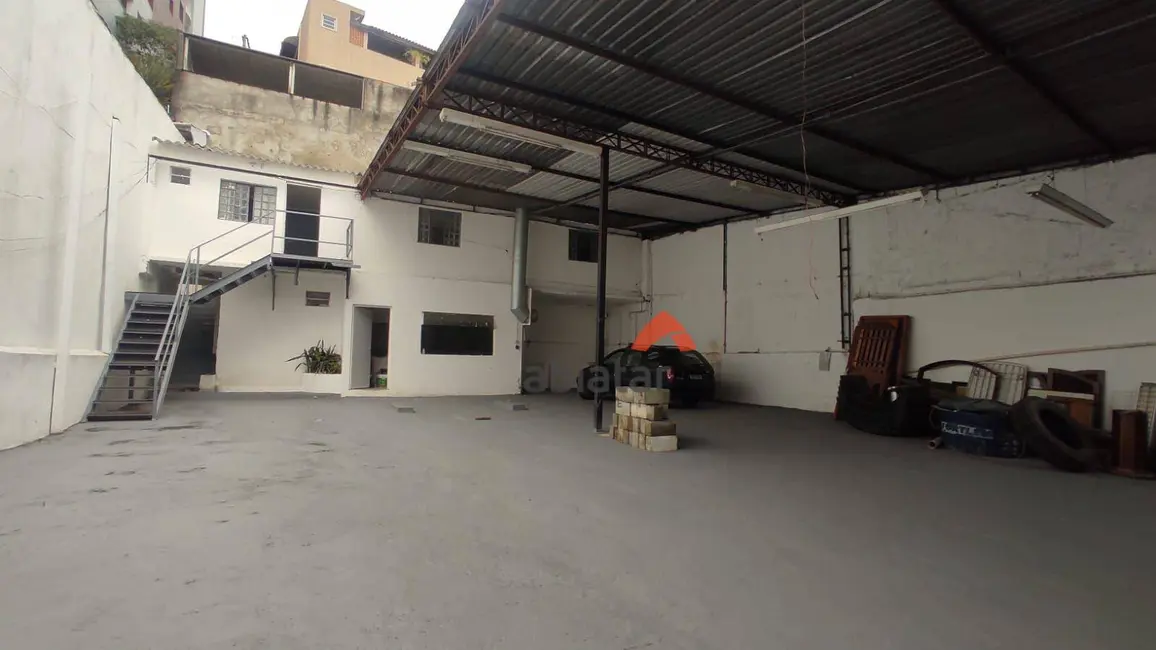 Foto 3 de Armazém / Galpão à venda, 325m2 em Jardim Jussara, São Paulo - SP