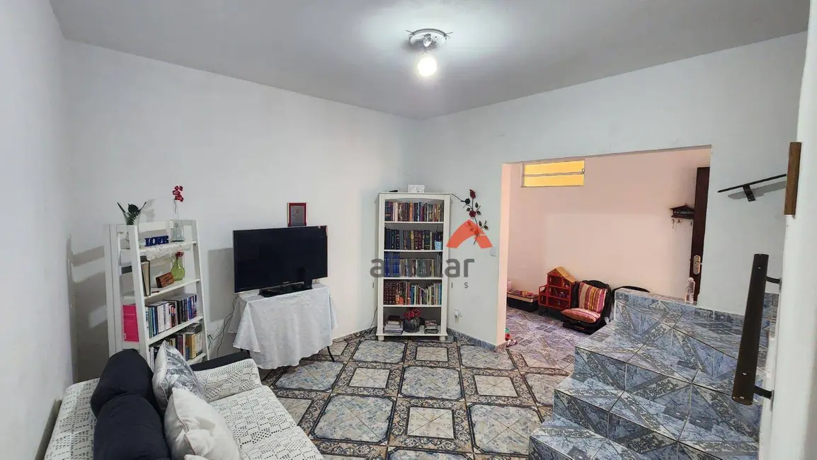 Foto 8 de Sobrado com 3 quartos à venda, 211m2 em Jardim Maria Rosa, Taboao Da Serra - SP