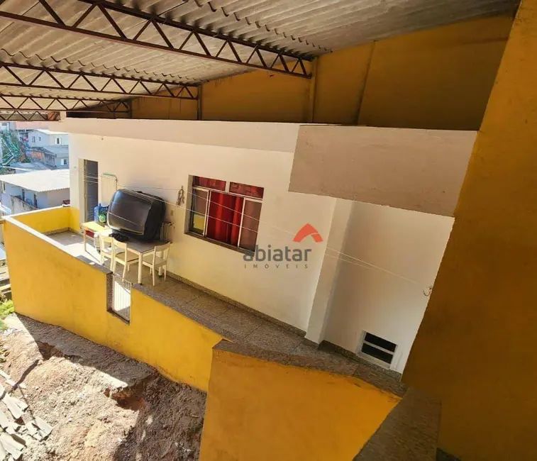 Foto 4 de Sobrado com 3 quartos à venda, 211m2 em Jardim Maria Rosa, Taboao Da Serra - SP