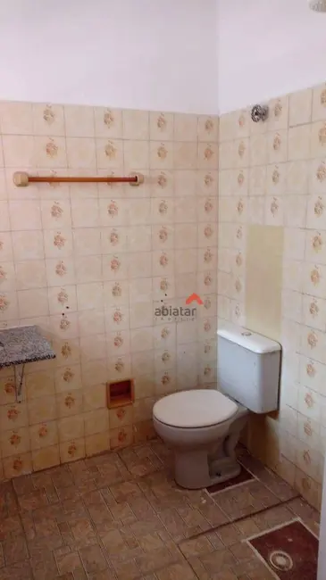 Foto 8 de Casa com 1 quarto para alugar, 100m2 em Jardim Santo Onofre, Taboao Da Serra - SP