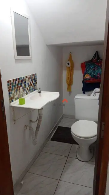 Foto 8 de Sobrado com 3 quartos à venda, 130m2 em Parque Pinheiros, Taboao Da Serra - SP