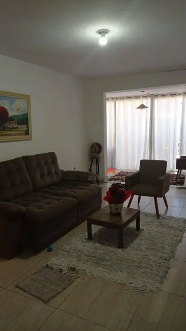Foto 7 de Sobrado com 3 quartos à venda, 130m2 em Parque Pinheiros, Taboao Da Serra - SP