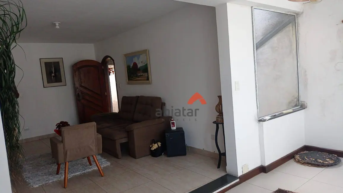 Foto 6 de Sobrado com 3 quartos à venda, 130m2 em Parque Pinheiros, Taboao Da Serra - SP