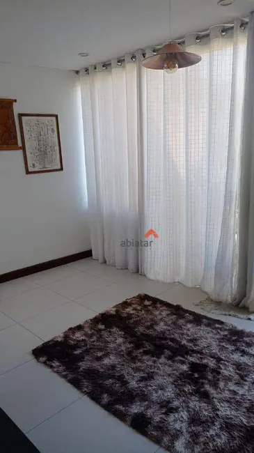Foto 5 de Sobrado com 3 quartos à venda, 130m2 em Parque Pinheiros, Taboao Da Serra - SP