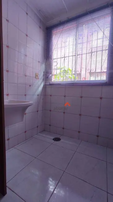 Foto 6 de Sobrado com 2 quartos à venda, 55m2 em Jardim Casa Branca, Embu Das Artes - SP