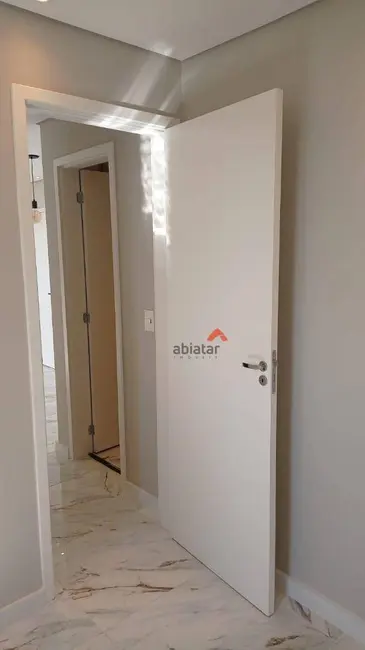 Foto 4 de Apartamento com 2 quartos à venda, 43m2 em Jardim Record, Taboao Da Serra - SP