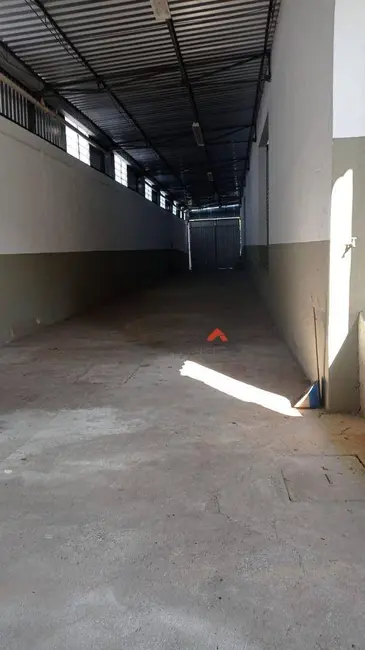 Foto 6 de Armazém / Galpão para alugar, 1500m2 em Parque Pinheiros, Taboao Da Serra - SP