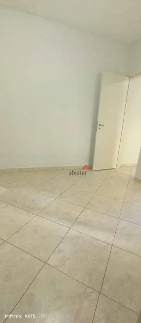 Foto 6 de Casa com 1 quarto para alugar, 28m2 em Parque Assunção, Taboao Da Serra - SP