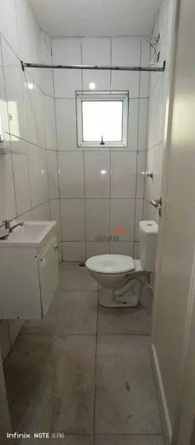 Foto 4 de Casa com 1 quarto para alugar, 28m2 em Parque Assunção, Taboao Da Serra - SP